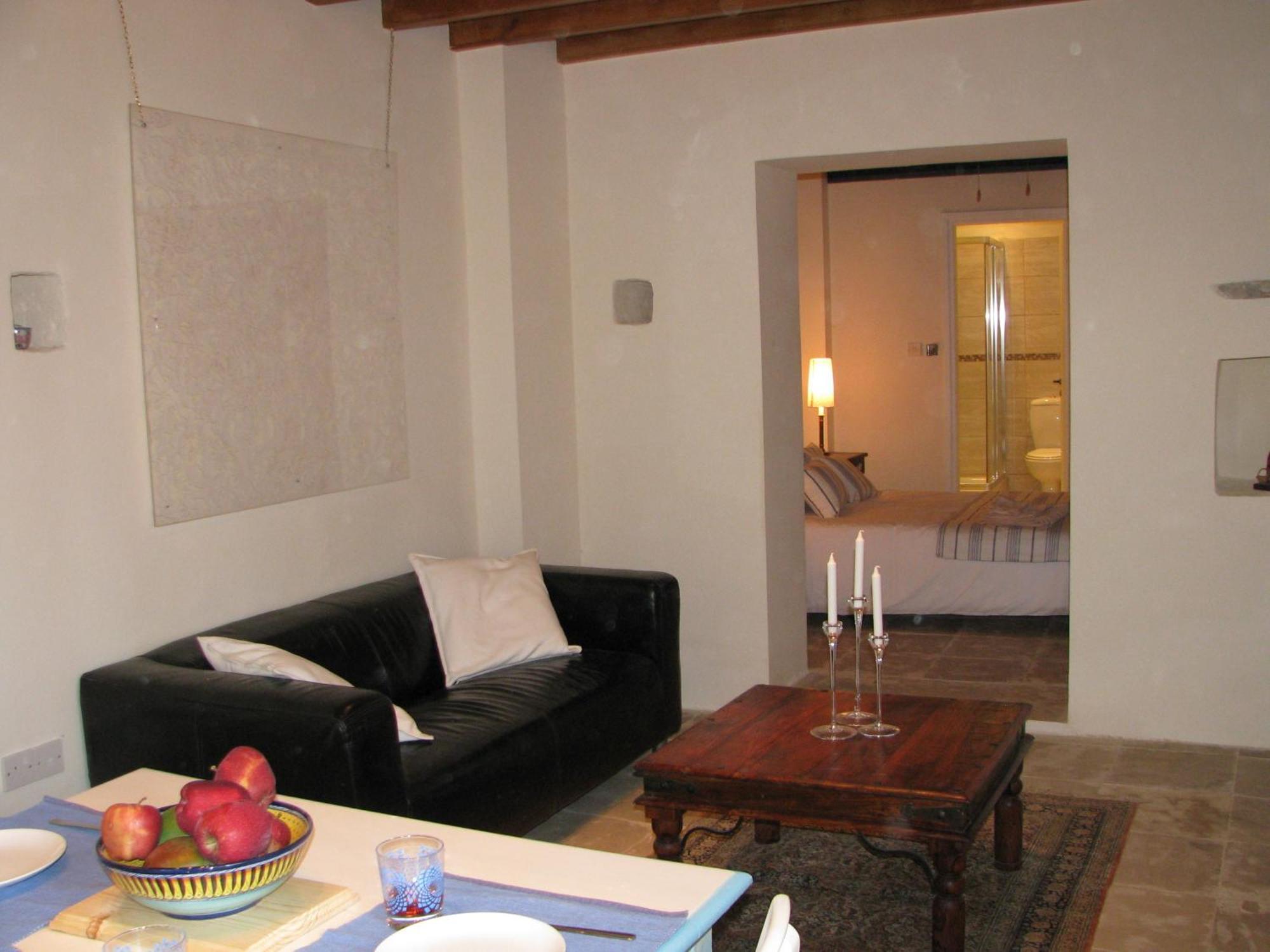 Dolphin Guest House And Studios Tochni Ruang foto